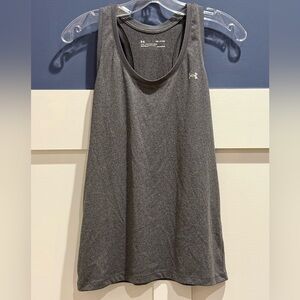 Under Armour women’s Gray Racerback Tank Heatgear Size S